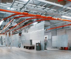 Transport solutions to meet specific needs with suspension monorails and track switches in a plant in the aviation industry