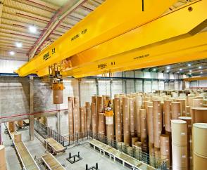 Armazém de expedição automatizado com tecnologia de vácuo