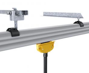 Suspensions: C-rail for fine adjustment in two axes (left), threaded pin for vertical alignment (right)