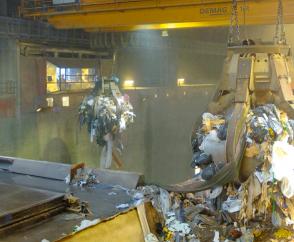 Procesní jeřáby pro spalovny odpadů