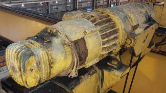 Old-P-Hoist