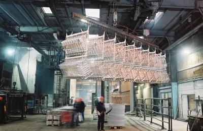 Operation also under harsh conditions: monorail circuit with DH hoist units in a galvanising facility
