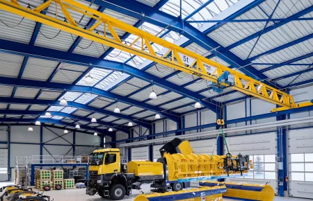 Demag V-type crane