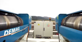 Two DH hoist units on each side of the roof